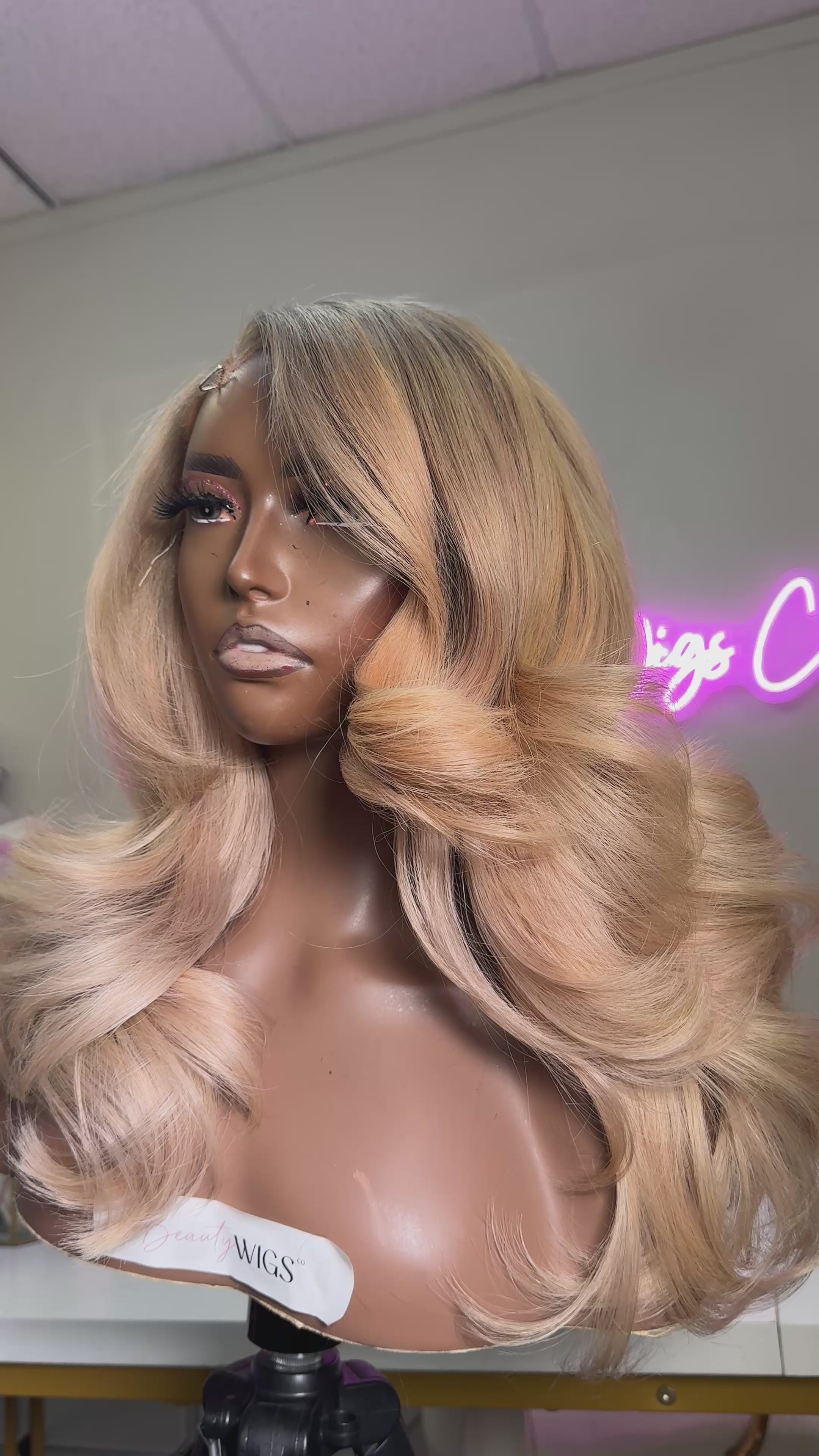 613 Blonde 5x5 HD Closure Wig | 24” | 4.5 Bundles